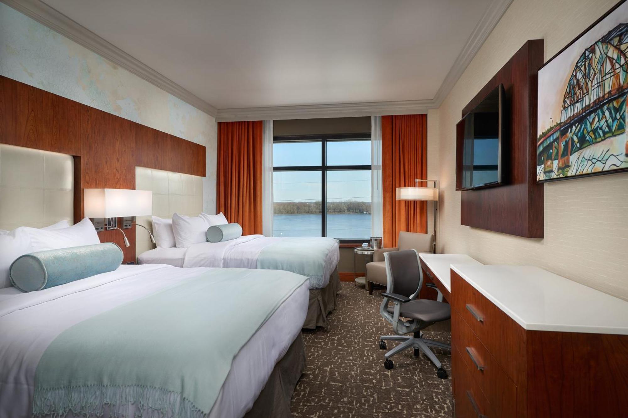The Merrill Hotel & Conference Center, Muscatine, a Tribute Portfolio Hotel Esterno foto